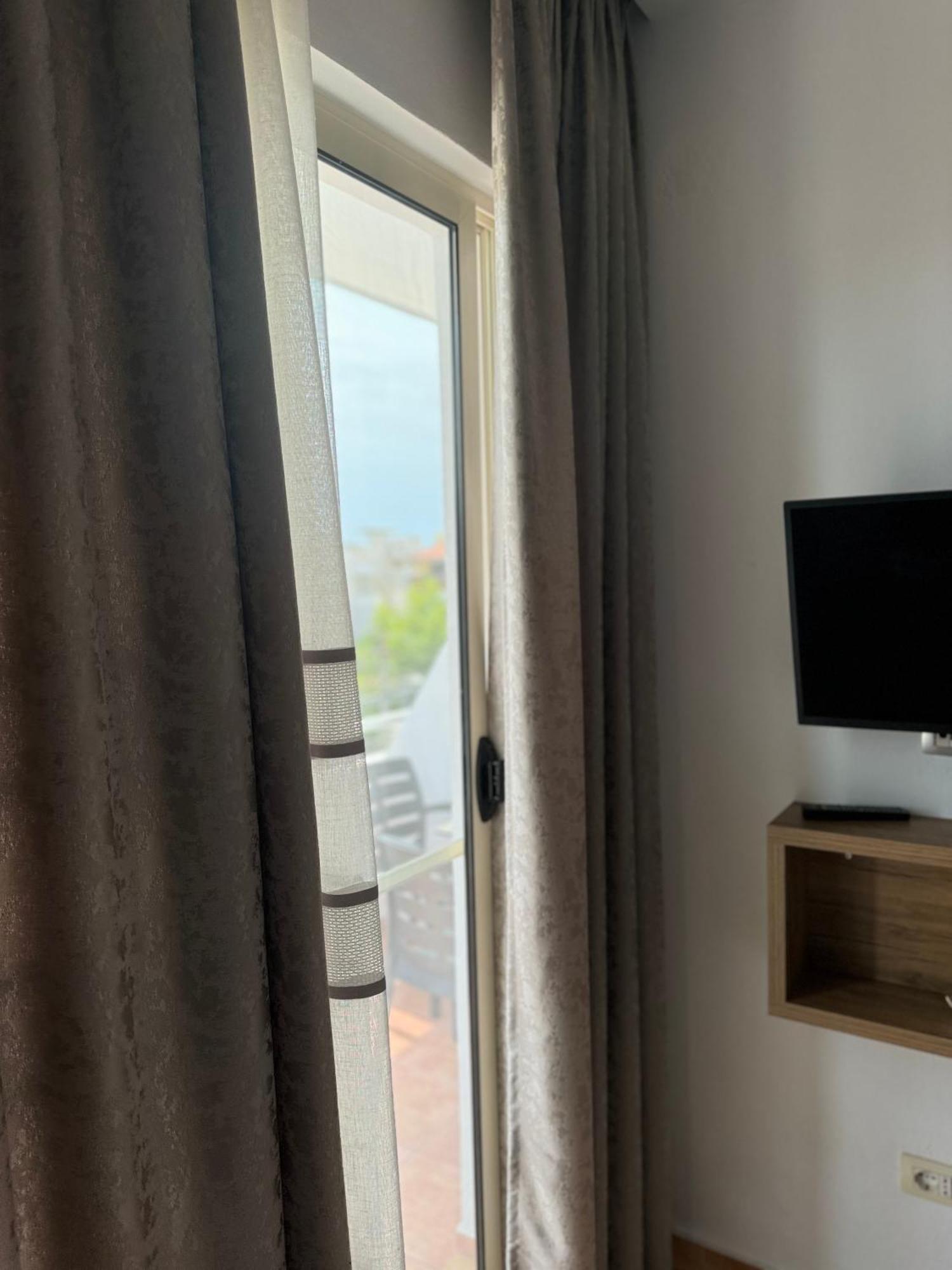 Guesthouse Cami Durrës 외부 사진